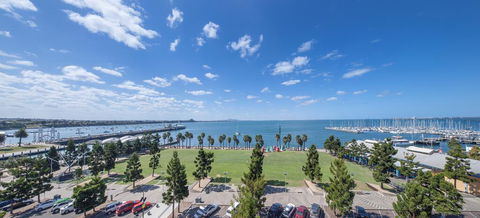 Novotel Geelong - Lightning Ridge Tourism 2