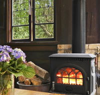 NUNGAROO COTTAGE - Lightning Ridge Tourism