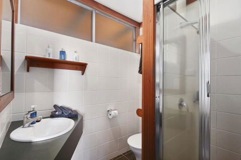 O'Reilly's Rainforest Retreat - Lightning Ridge Tourism 1
