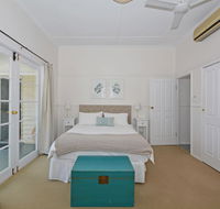 Ocean Breeze Hervey Bay - Lightning Ridge Tourism