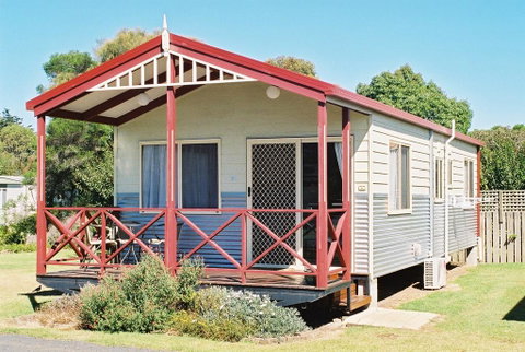 Ocean Grove Holiday Park - Lightning Ridge Tourism 1