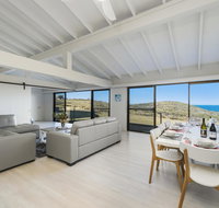 Ocean Paradise - Lightning Ridge Tourism