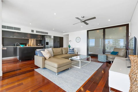 OCEAN VIEWS @ NOR NOR EAST 201 - Lightning Ridge Tourism 3