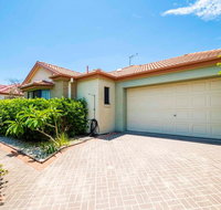 Oceania 11 - Lightning Ridge Tourism