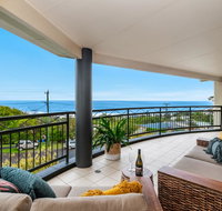 Oceanic Blue - East Ballina - Lightning Ridge Tourism