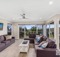 Oceanview Beach Front - Lightning Ridge Tourism