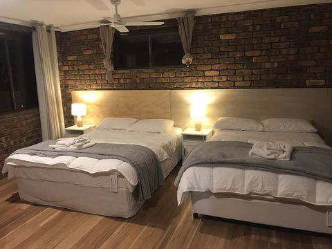 OCT Forest Lodge - Lightning Ridge Tourism 0