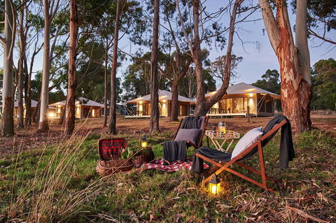 Olio Bello Lakeside Glamping - Lightning Ridge Tourism 2