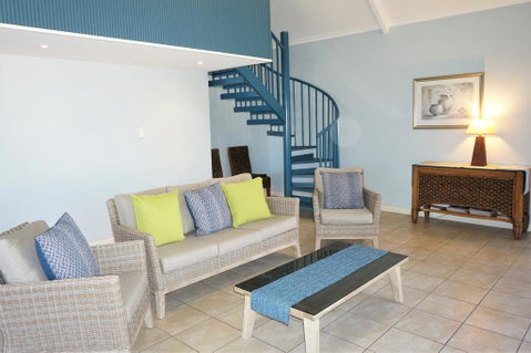 Osprey Holiday Village Unit 114 - Gorgeous 3 Bedroom Holiday Villa With A Pool In The Complex - Lightning Ridge Tourism 3