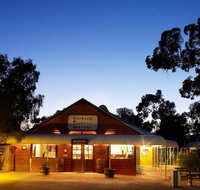 Outback Pioneer Hotel - Lightning Ridge Tourism