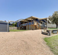Outlook Views - Lightning Ridge Tourism