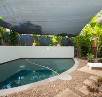 Palm Trees Noosa - Lightning Ridge Tourism