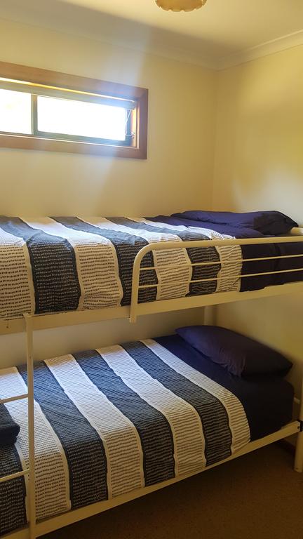 Parndana Hotel Cabins - Lightning Ridge Tourism 2