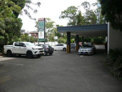 Parramatta City Motel - Lightning Ridge Tourism 1