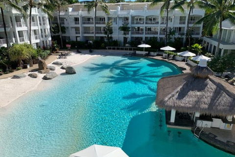 PENTHOUSE 3133 Beach Club - Lightning Ridge Tourism 0