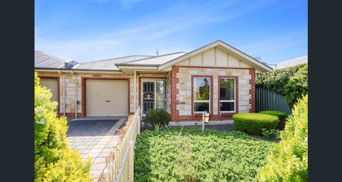 Perfect Location Central Modern Cottage - Free WiFi - Lightning Ridge Tourism 2