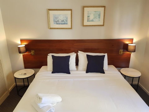 PERTH CBD APARTMENTS - Lightning Ridge Tourism 2