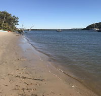 Pet Friendly Waterfront Holiday House on Peacefull Island with Bikes and Kayaks - Lightning Ridge Tourism