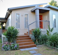 Pier One  Eastern Beach - Lightning Ridge Tourism