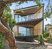 POINT BREAK  NEW LISTING 2019  - Lightning Ridge Tourism