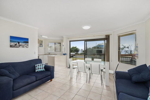 POINTVIEW LODGE, UNIT 1 - Lightning Ridge Tourism 1