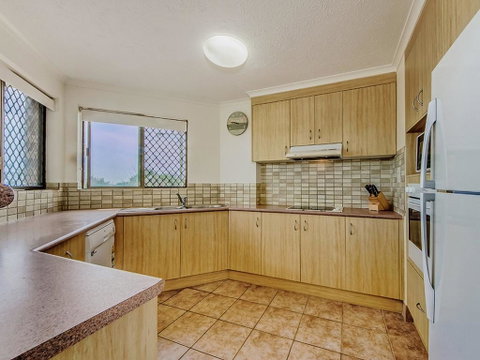 POINTVIEW LODGE, UNIT 2 - Lightning Ridge Tourism 3