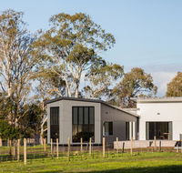 Pomonal Estate Mt Cassell Villa - Lightning Ridge Tourism