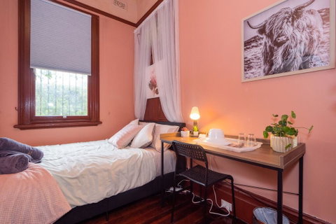 Quiet Private Room In Strathfield 3min To Train Station6 - Lightning Ridge Tourism 0