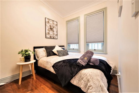 Quiet Private Room In Strathfield 3min To Train Stationg2 - Lightning Ridge Tourism 0