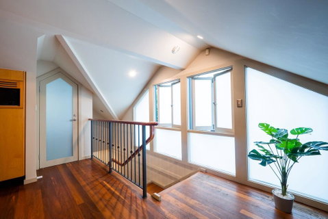 Quiet Private Studio In Strathfield With Kitchenette And Private Bathroom 3min To Station Sleeps 6 - Lightning Ridge Tourism 3