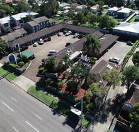 Reign Inn Newcastle - Lightning Ridge Tourism