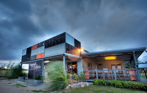 Ridgemill Estate - Lightning Ridge Tourism 0