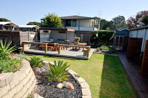 Riverside Ocean Grove - Lightning Ridge Tourism 1