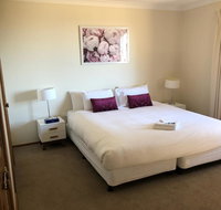 Robin Hill Views - Lightning Ridge Tourism