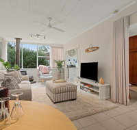 Romley Retreat - Aldinga Beach - Lightning Ridge Tourism