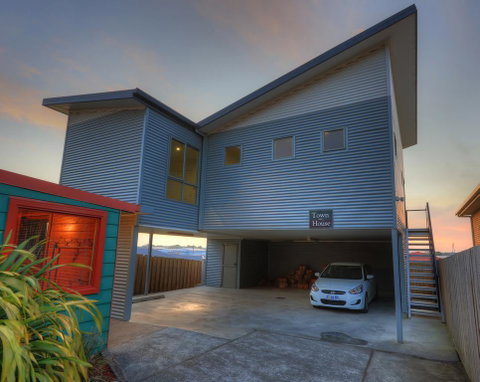 Rosebank Cottage Collection - Lightning Ridge Tourism 2