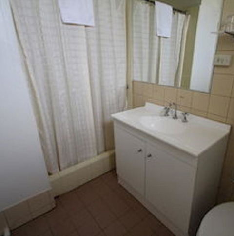 Rubicon Hotel Motel - Lightning Ridge Tourism 3