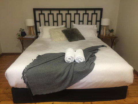 Ruby's Place Hunter Valley - Lightning Ridge Tourism 1