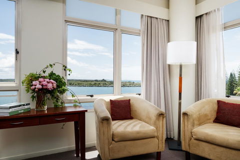 Rydges Hotel Port Macquarie - Lightning Ridge Tourism 3