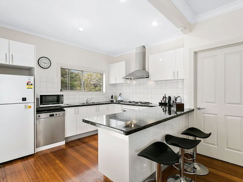 Rye Beach Holiday Home - Lightning Ridge Tourism 3