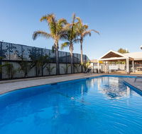 Sails Geraldton Accommodation - Lightning Ridge Tourism