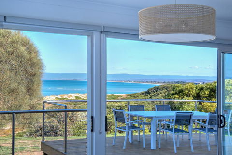 Sandbar Beach House - Lightning Ridge Tourism 0