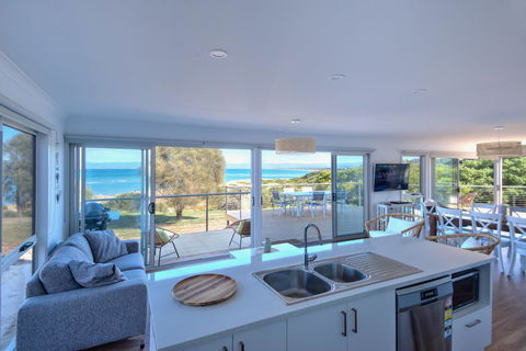 Sandbar Beach House - Lightning Ridge Tourism 1