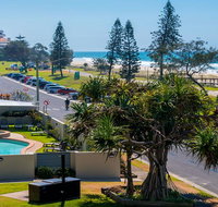 Sandrift Beachfront Apartments - Lightning Ridge Tourism