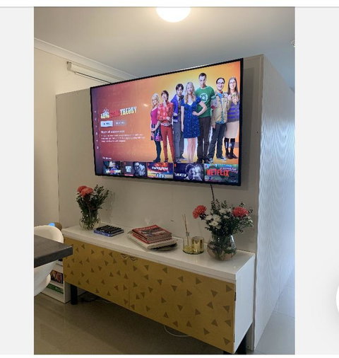 Sassy And Modern Apartment - Lightning Ridge Tourism 3