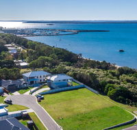 Sea breeze Esplanade Beachfront Close Marina Hervey Bay - Lightning Ridge Tourism