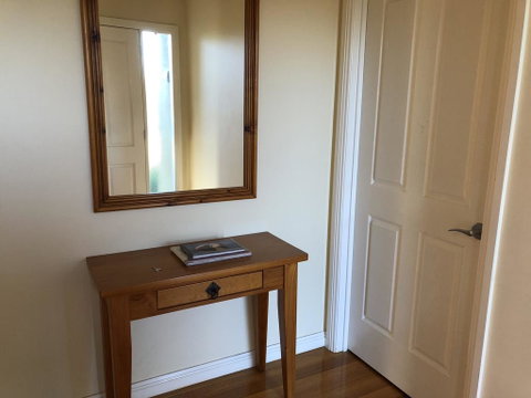 Seagrape Cottage - Lightning Ridge Tourism 2