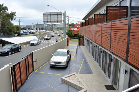 Seranin Lane Cove - Lightning Ridge Tourism 2