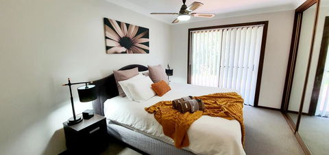 Serendipity On Barrington - Lightning Ridge Tourism 0