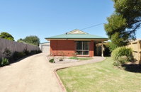 Book Inverloch Accommodation Vacations Lightning Ridge Tourism Lightning Ridge Tourism